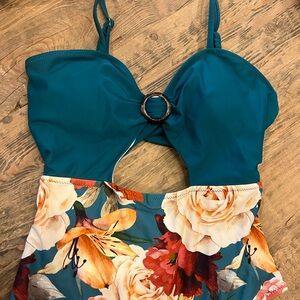 Cupshe Floral Swimsuit